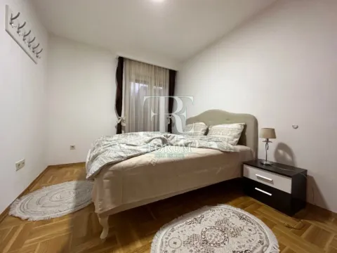 Izdavanje, trosoban stan, 80m², Dalmatinska ulica, Podgorica - image 6