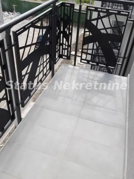 Izdavanje, garsonjera, 30m², Adice, Novi Sad Sve Podlokacije
