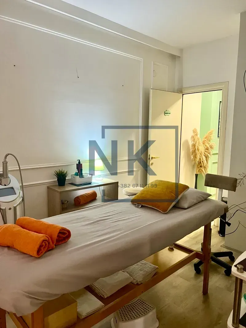 Rent, office space, 63m², City Kvart, Podgorica