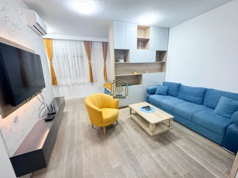 Izdavanje, stan, 35m², Bečići, Budva