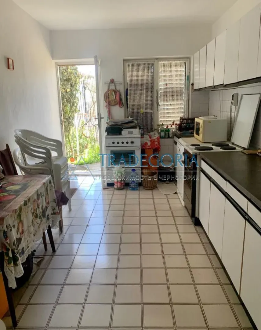 Prodaja, kuća, 240m², Dobra Voda, Bar
