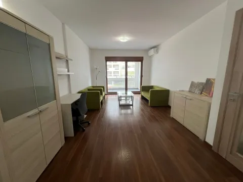 Rent, one bedroom apartment, 50m², Master Kvart, Podgorica - image 5