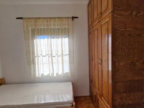 Rent, two bedroom apartment, 80m², Zlatica, Podgorica - image 11