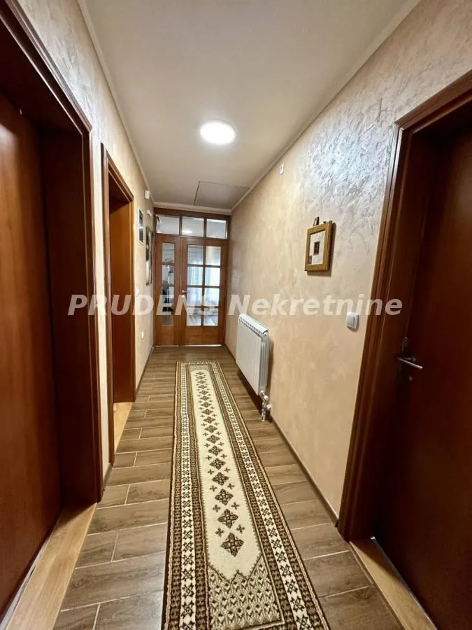 Sale, house, 110m², Dobanovci, Surčin