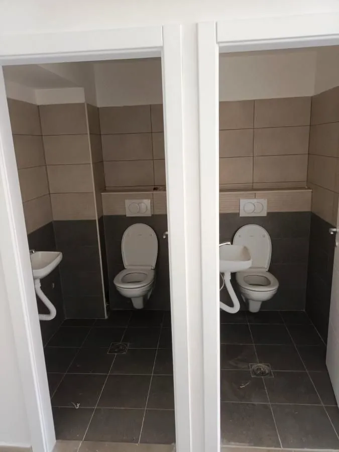 Rent, office space, 80m², Crveni Pevac, Niš