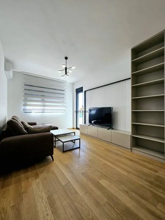 Rent, one bedroom apartment, 45m², Bečići, Budva