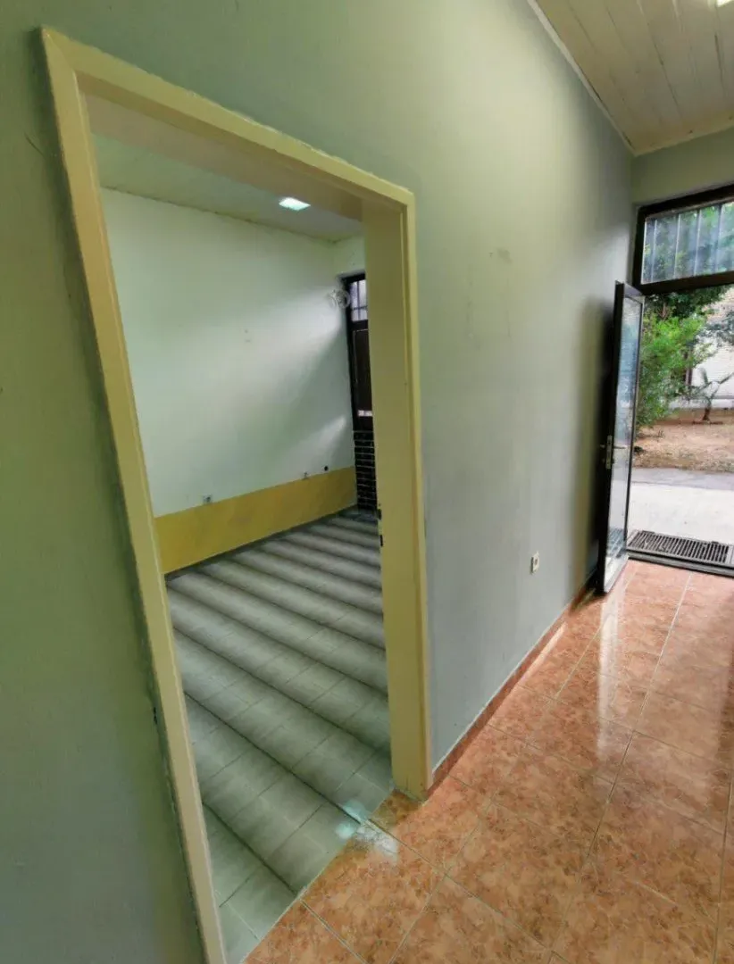 Sale, office space, 36m², Lepa Kata, Podgorica