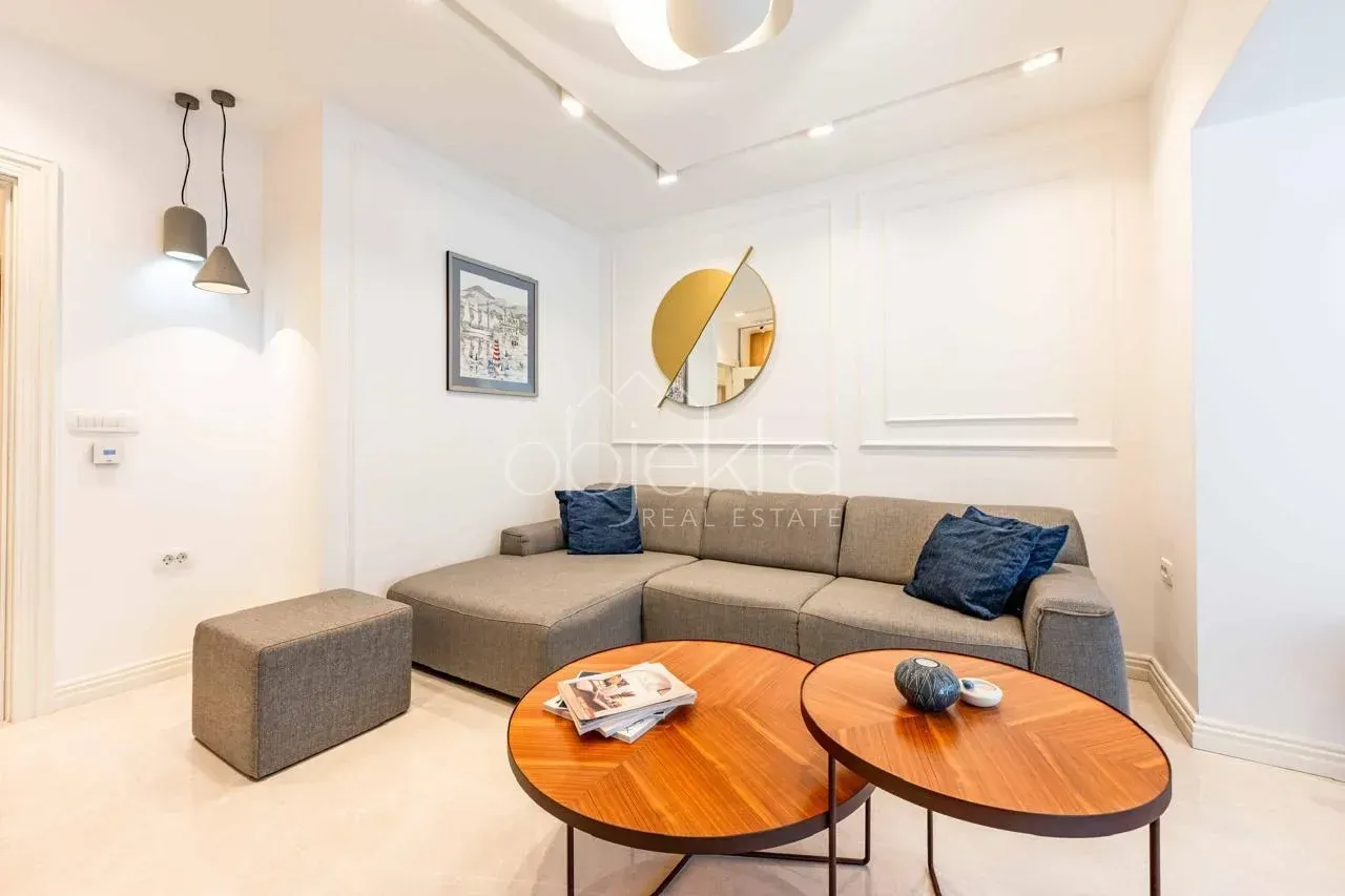 Rent, apartment, 160m², Kotor, Crna Gora
