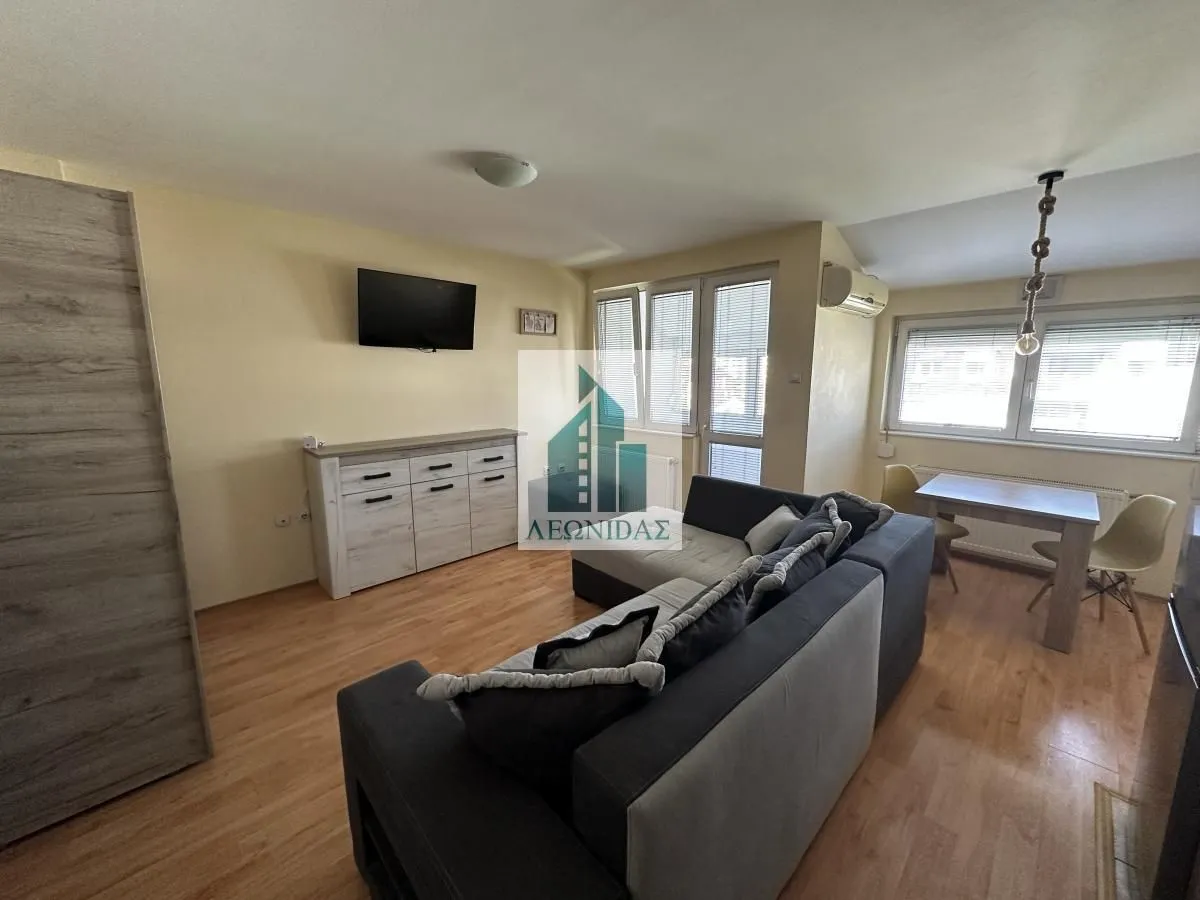 Rent, studio apartment, 27m², Medijana, Niš