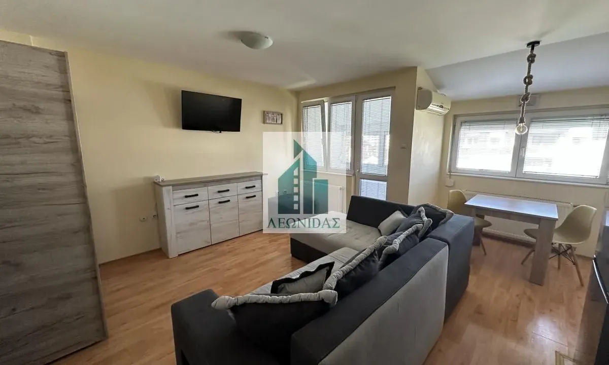 Rent, studio apartment, 27m², Medijana, Niš