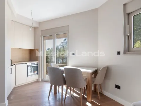 Izdavanje, jednosoban stan, 40m², Tripovići, Tivat - image 1