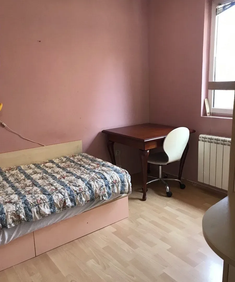 Sale, four bedroom apartment, 135m², Zemun Sve Podlokacije, Beograd