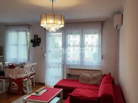 Stan in Kalenić Pijaca