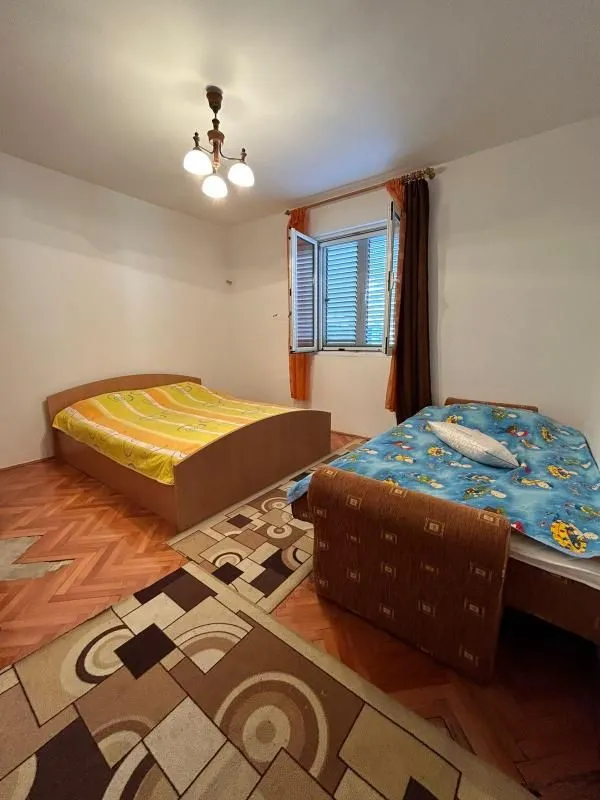 Sale, house, 270m², Sutomore, Bar