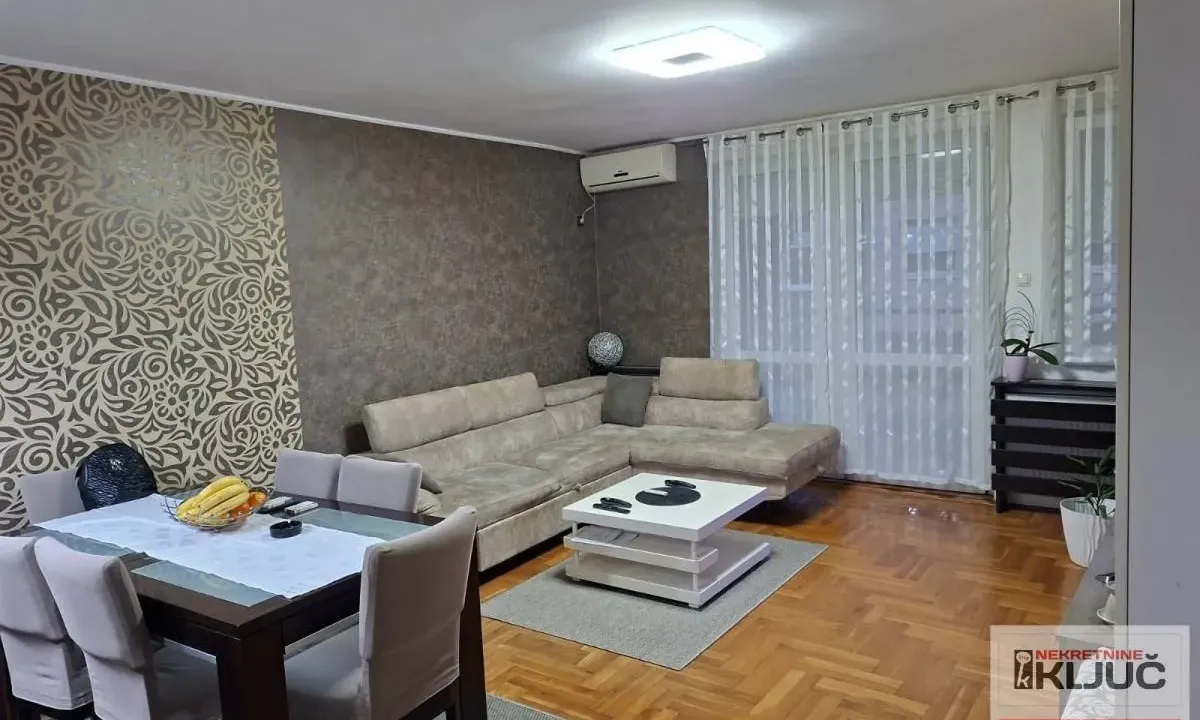 Sale, three bedroom apartment, 77m², Podbara, Novi Sad Sve Podlokacije