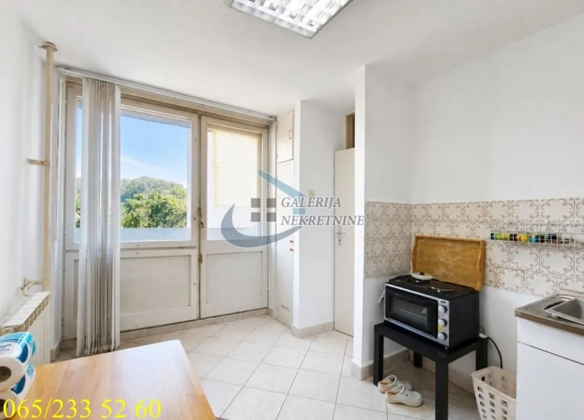 Prodaja, dvosoban stan, 57m², Šumice, Beograd