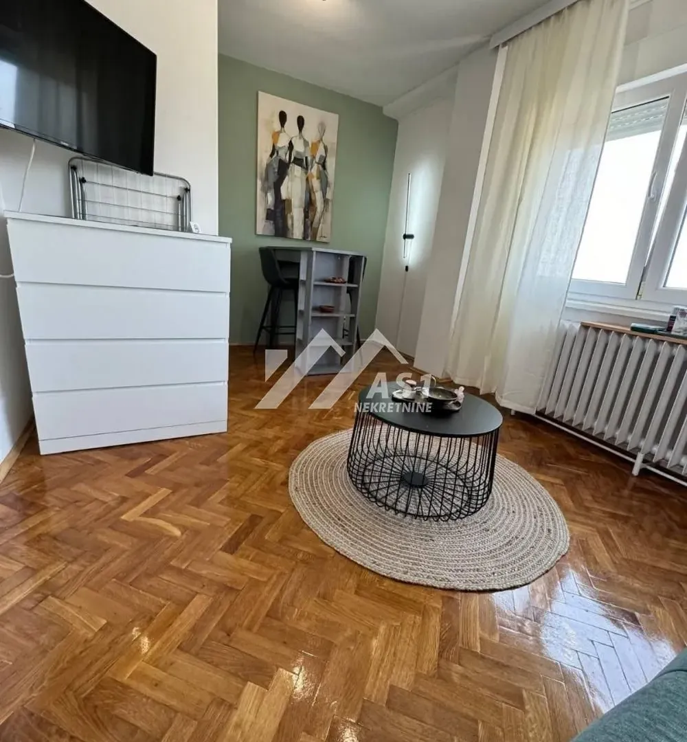Izdavanje, stan, 30m², Novi Sad Sve Podlokacije, Novi Sad