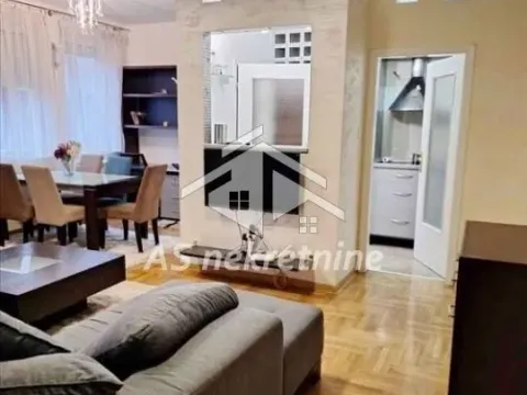 Izdavanje, dvosoban stan, 52m², Stari Grad, Beograd - image 7