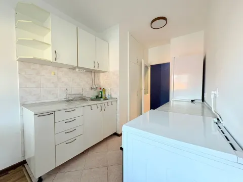 Izdavanje, jednosoban stan, 34m², Voždovac Sve Podlokacije, Beograd - image 9