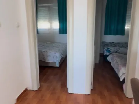 Rent, three bedroom apartment, 75m², Lazi, Budva - image 12