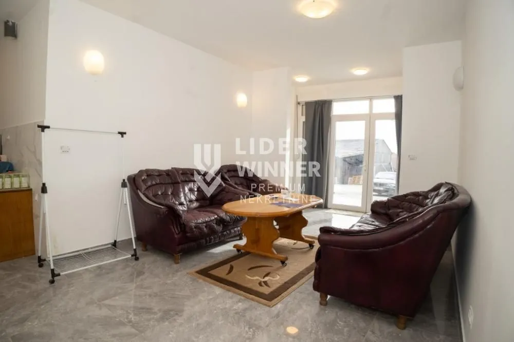 Sale, three bedroom apartment, 70m², Resnik, Beograd