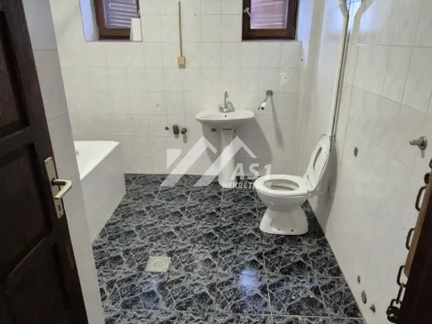 Rent, house, 180m², Veternička rampa, Novi Sad Sve Podlokacije - image 6