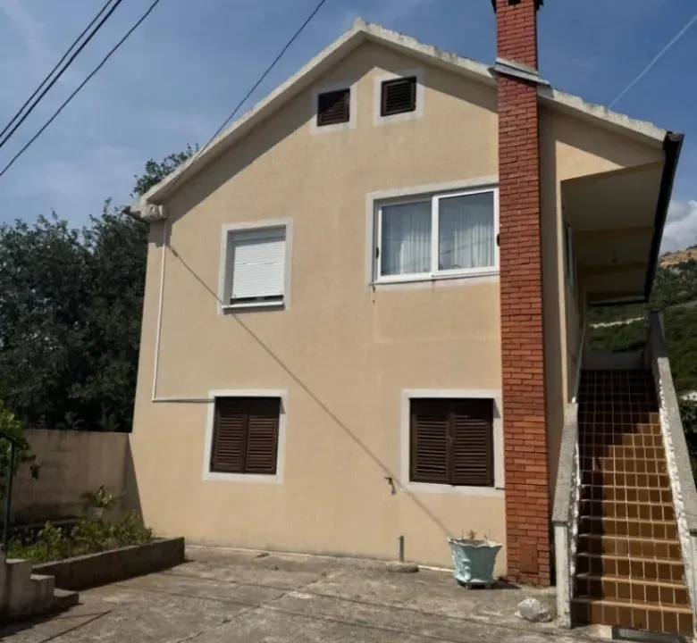 Prodaja, kuća, 120m², Podi, Herceg Novi