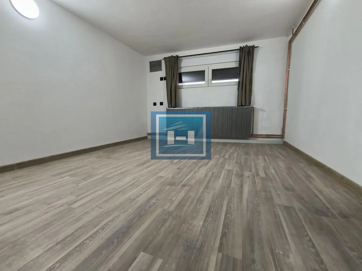 Sale, house, 200m², Ćuprija, Srbija