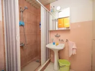 Prodaja, dvosoban stan, 71m², Tuški Put, Podgorica - image 10