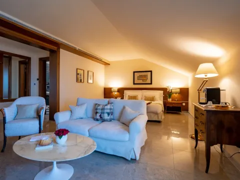 Prodaja, kuća, 959m², Budva, Crna Gora - image 23