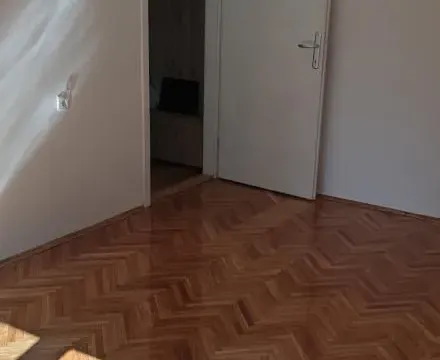 Izdavanje, jednosoban stan, 50m², Bulevar Oslobodjenja, Novi Sad Sve Podlokacije - image 5