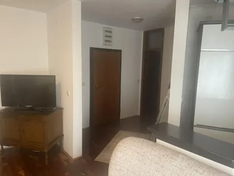 Rent, one bedroom apartment, 50m², Preko Morače, Podgorica - image 3
