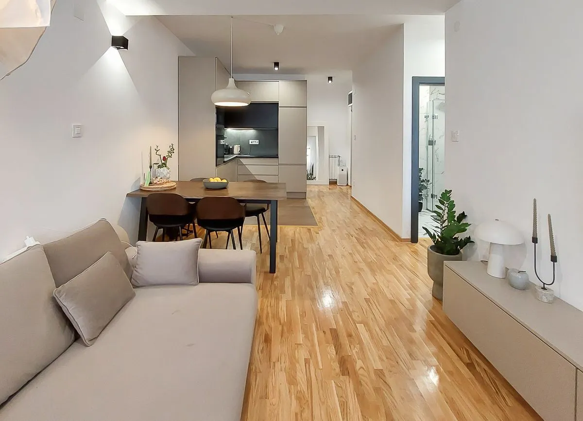 Sale, two bedroom apartment, 57m², Vračar Sve Podlokacije, Beograd