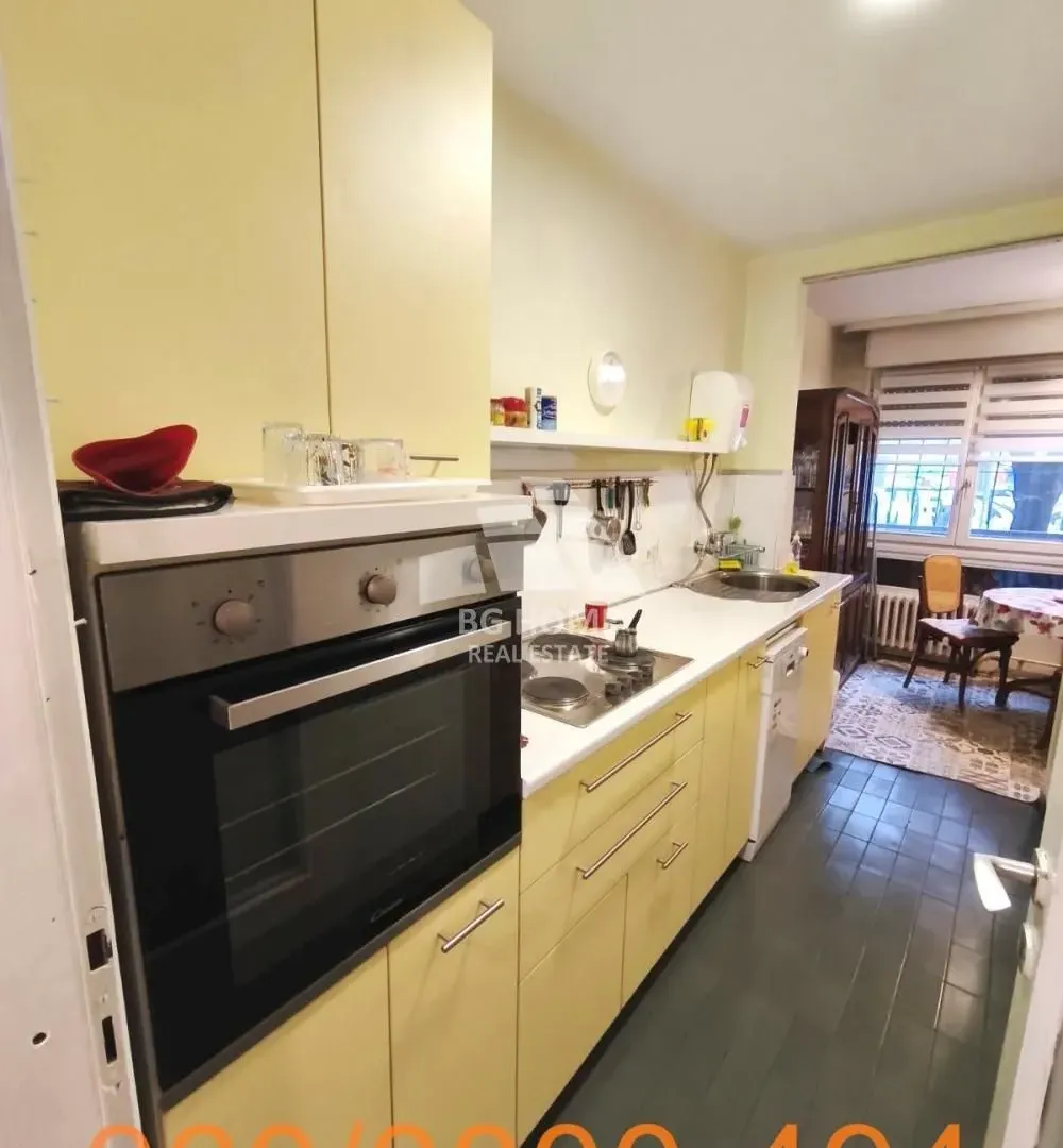 Izdavanje, dvosoban stan, 55m², Kalenić Pijaca, Vračar Sve Podlokacije