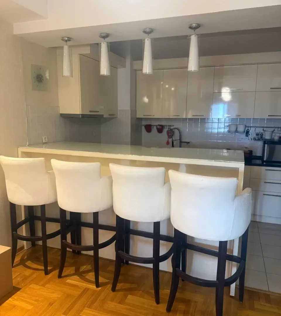 Rent, three bedroom apartment, 90m², City Kvart, Podgorica