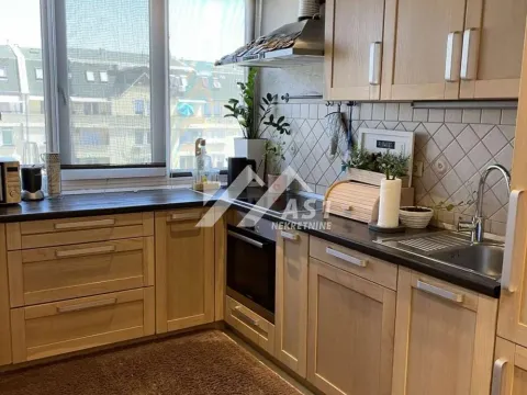 Prodaja, četvorosoban stan, 105m², Bulevar Evrope, Novi Sad Sve Podlokacije - image 11