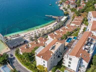 Sale, house, 193m², Dobrota, Kotor - image 21