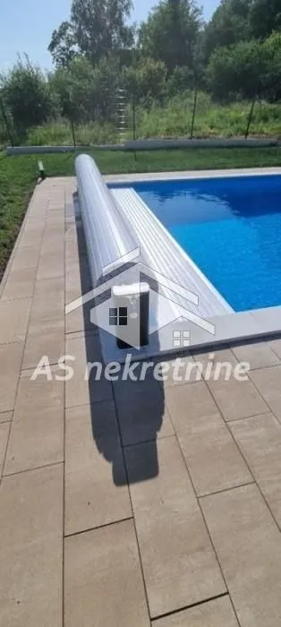 Prodaja, kuća, 230m², Vrčin, Grocka