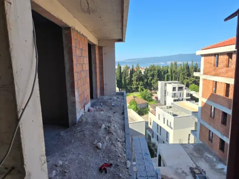 Prodaja, jednosoban stan, 47m², Donja Lastva, Tivat - image 4