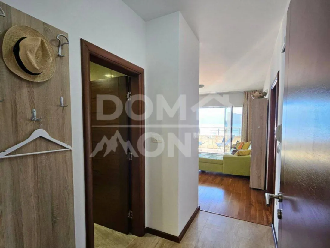 Prodaja, trosoban stan, 65m², Donja Lastva, Tivat