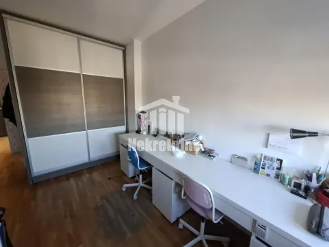 Sale, three bedroom apartment, 64m², Zemun Centar, Zemun Sve Podlokacije - image 15