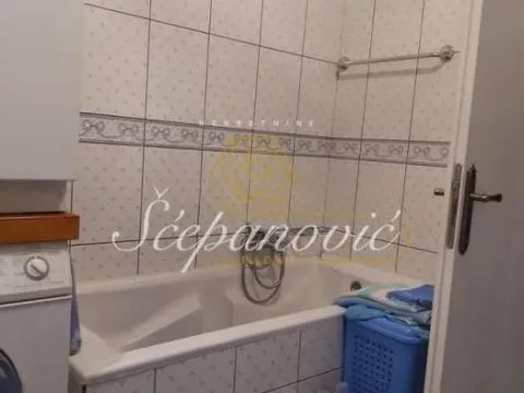 Prodaja, kuća, 360m², Veternik, Novi Sad Sve Podlokacije - image 16