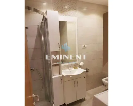 Izdavanje, trosoban stan, 62m², Đeram Pijaca, Beograd - image 10