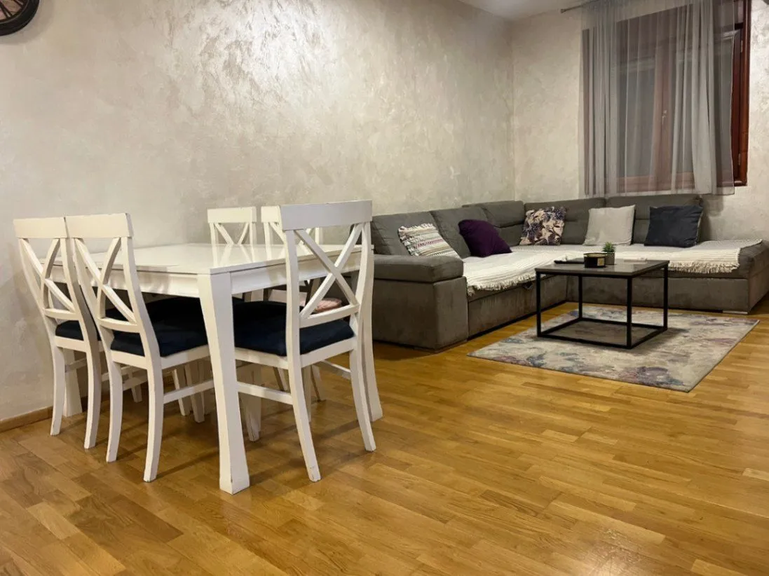 Prodaja, dvosoban stan, 58m², Pobrežje, Podgorica