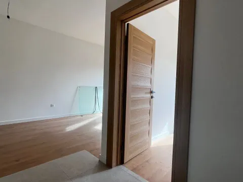 Sale, one bedroom apartment, 46m², Petrovac, Budva - image 6