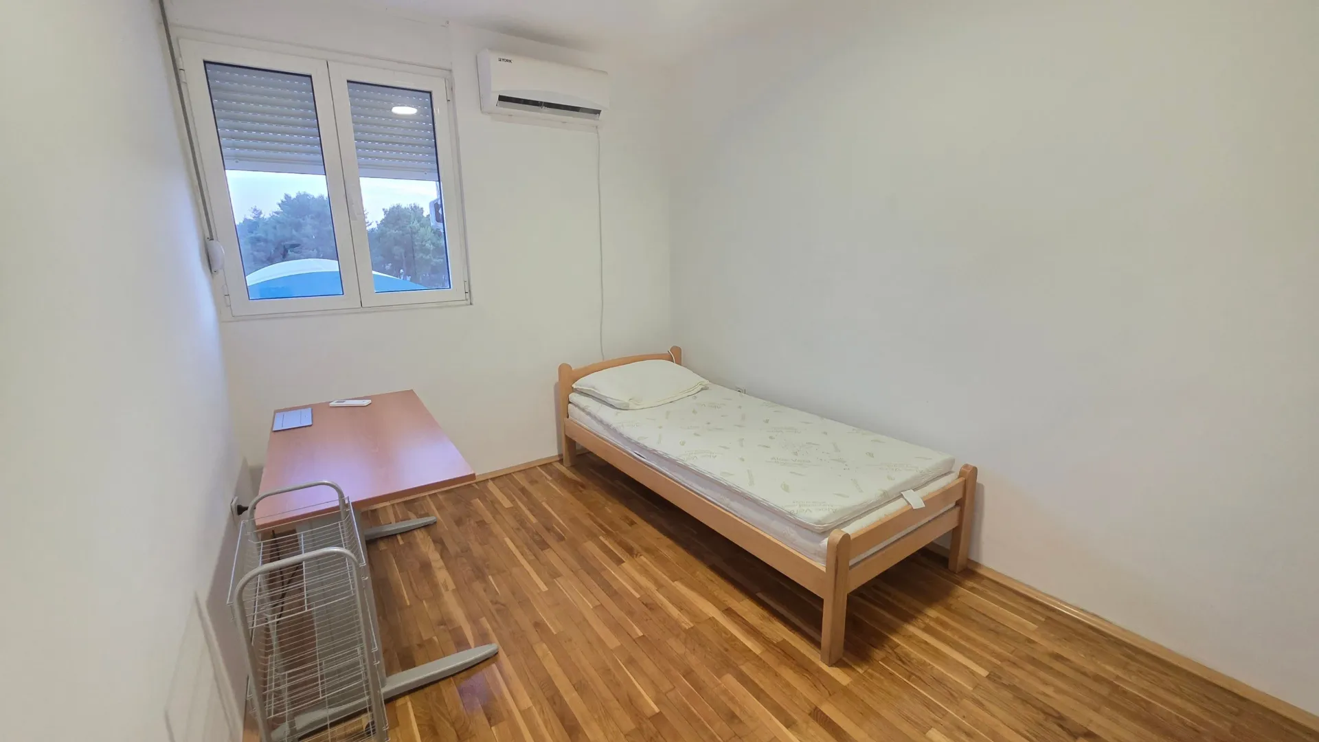 Rent, two bedroom apartment, 65m², Blok 5, Podgorica