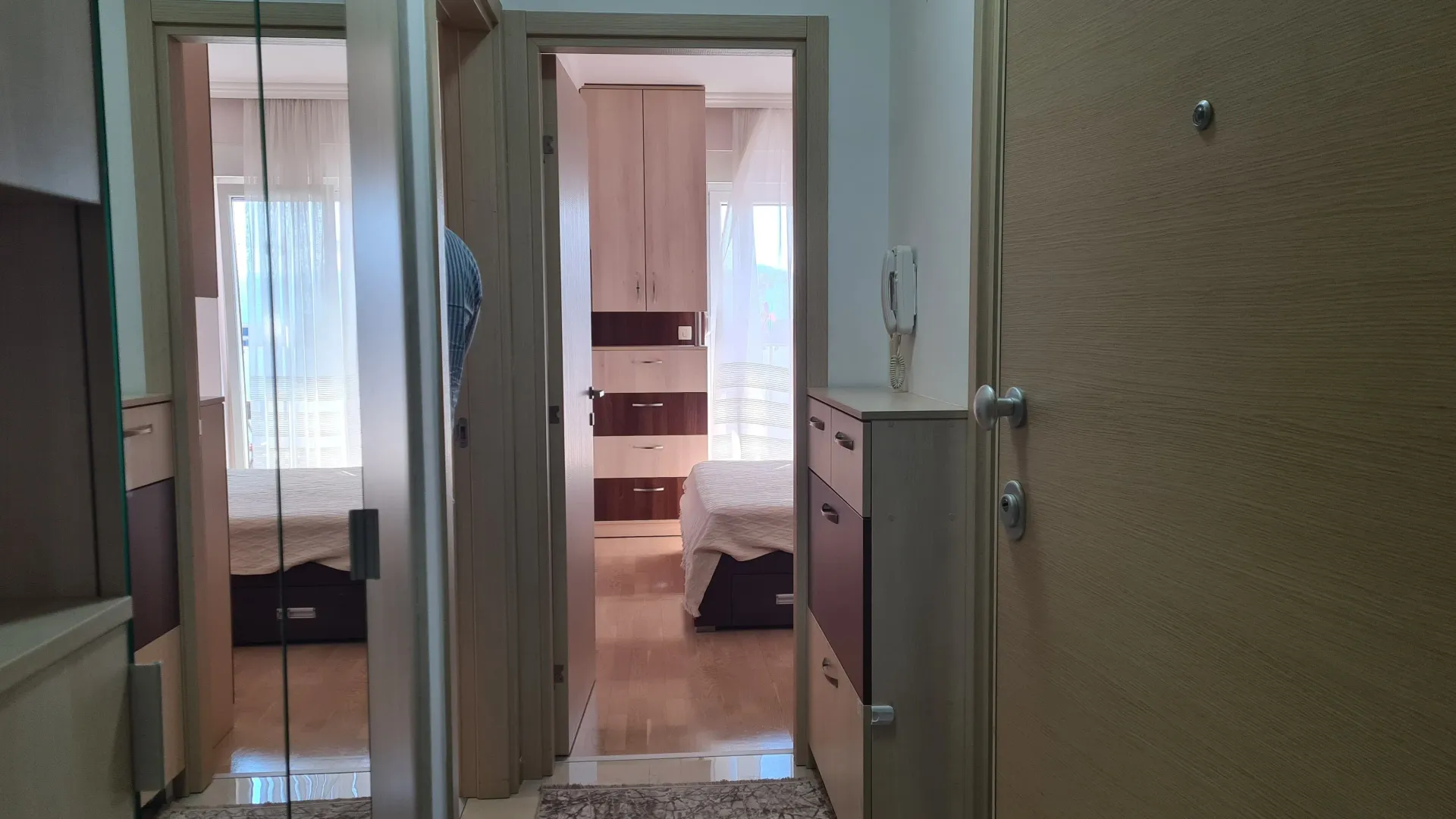 Izdavanje, jednosoban stan, 46m², City Kvart, Podgorica