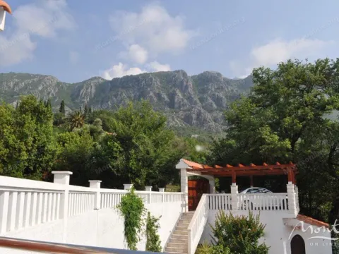 Prodaja, kuća, 188m², Sasovići, Herceg Novi - image 38