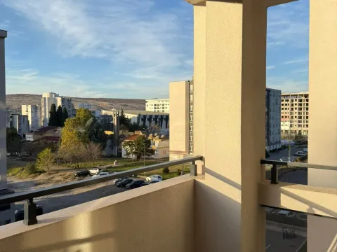 Izdavanje, jednosoban stan, 50m², Master Kvart, Podgorica - image 2