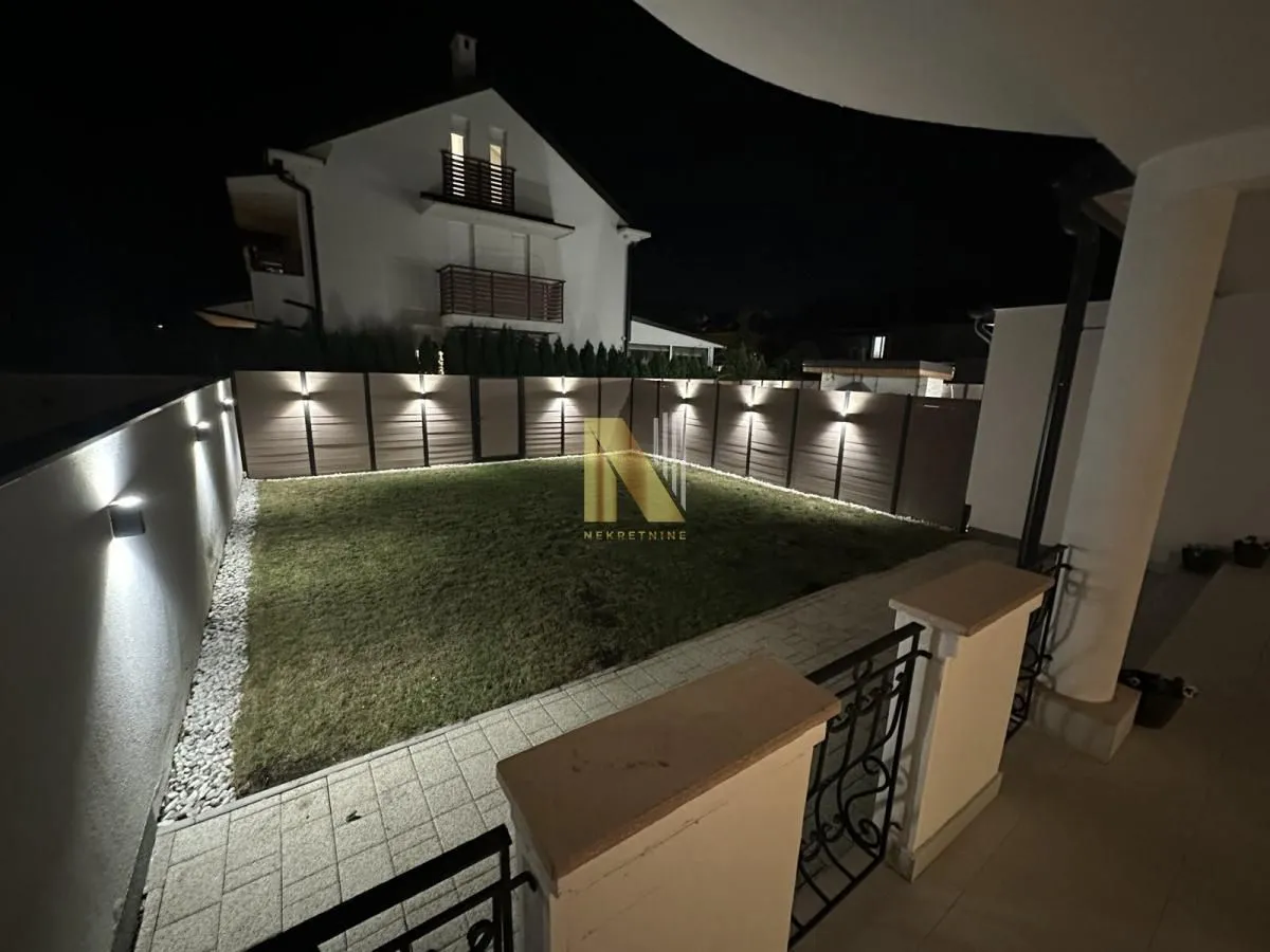 Izdavanje, kuća, 250m², Lipov gaj, Novi Sad Sve Podlokacije